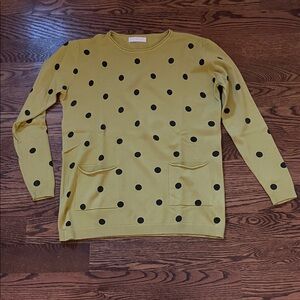 Green polka dot sweater with pockets
